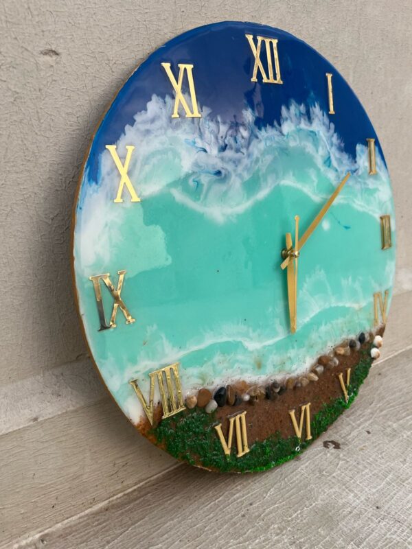 Resin Clock