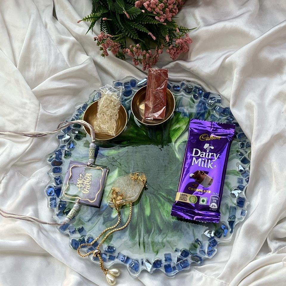 Resin Tika Thali